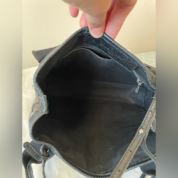Balenciaga Sling - Picture 5 of 9